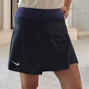 Nike tennis skort